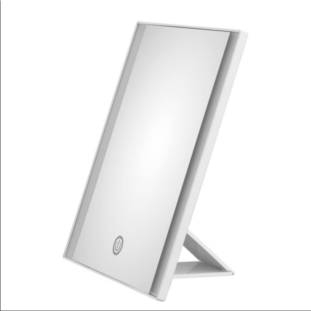 NWT Conair LED Lighted Mirror 1x Mag with stand.